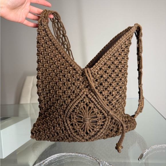 Hand Woven Brown Shoulder Bag OLD NAVY - Picture 1 of 8